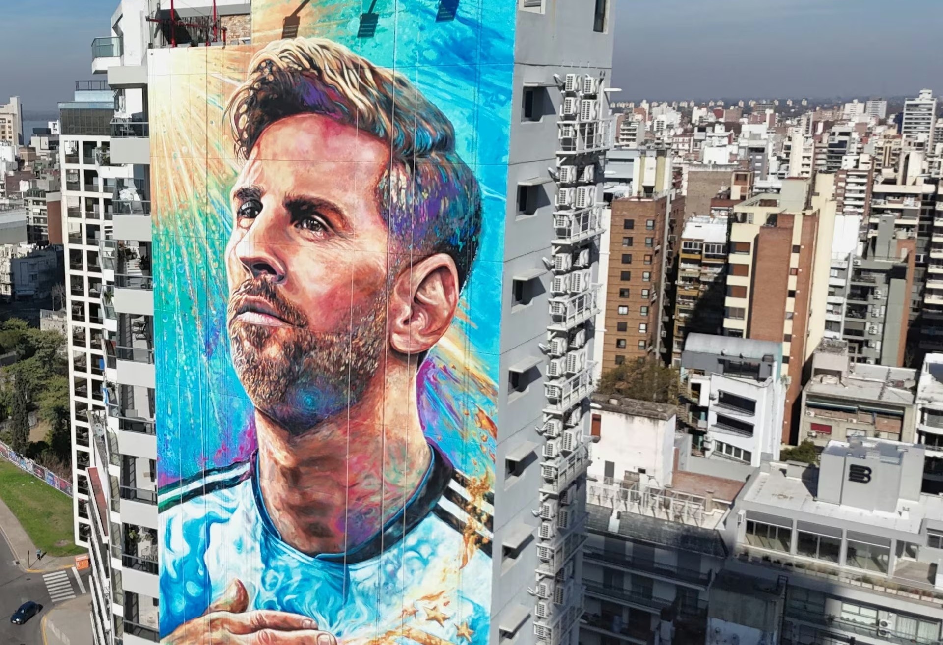 Quê nhà Messi làm điều đặc biệt trước tứ kết World Cup