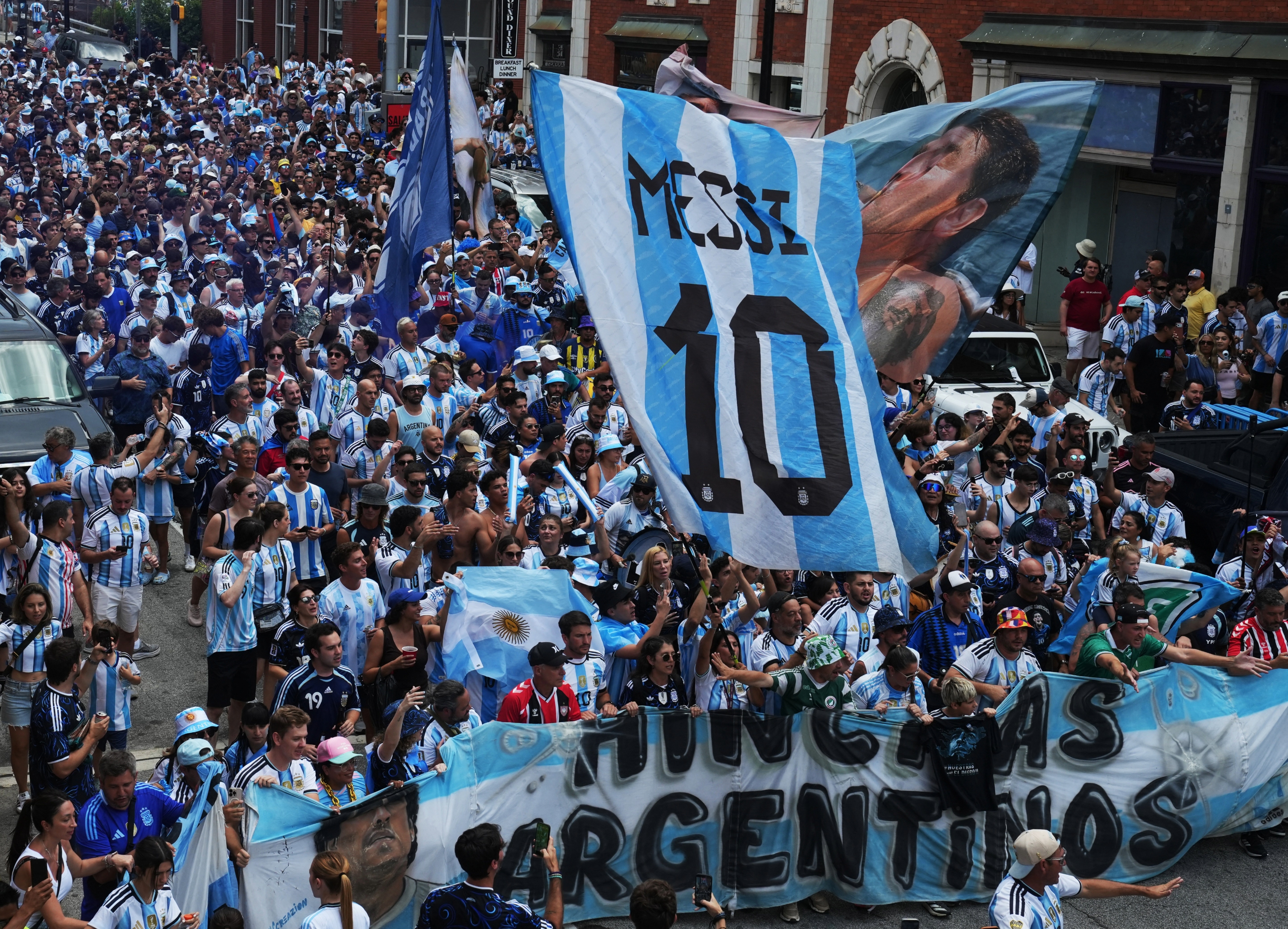argentina,  messi ảnh 2