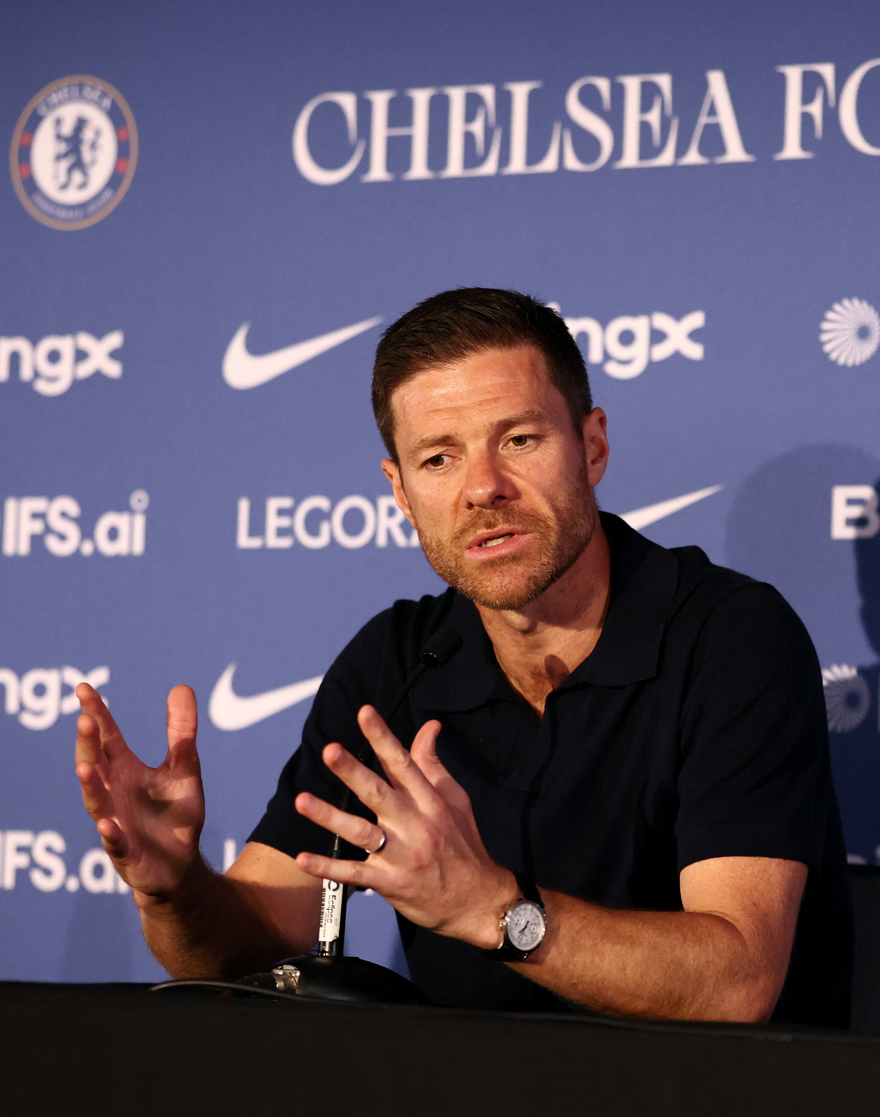 chelsea,  đồng hồ,  Xabi Alonso ảnh 2