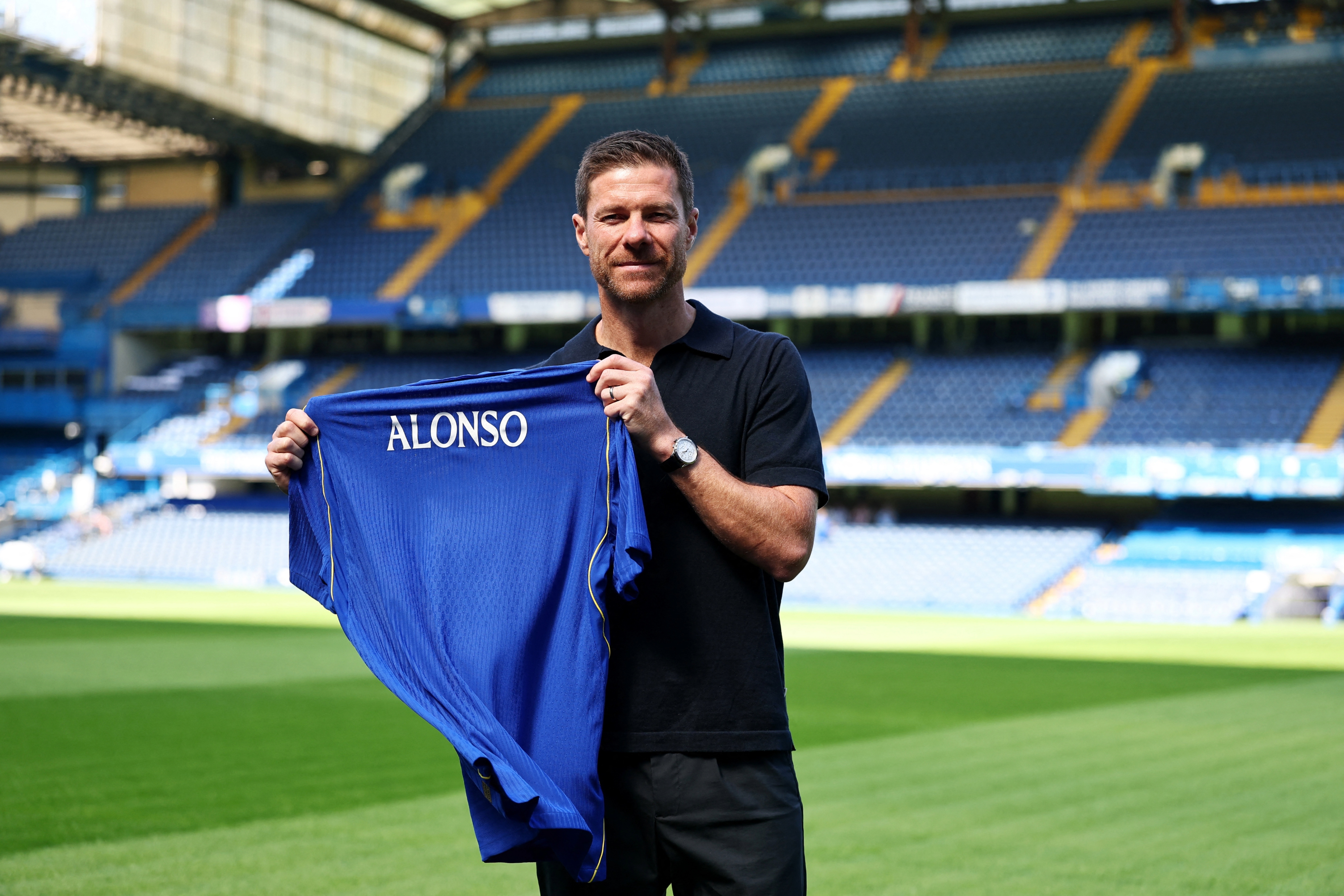 chelsea,  đồng hồ,  Xabi Alonso ảnh 1
