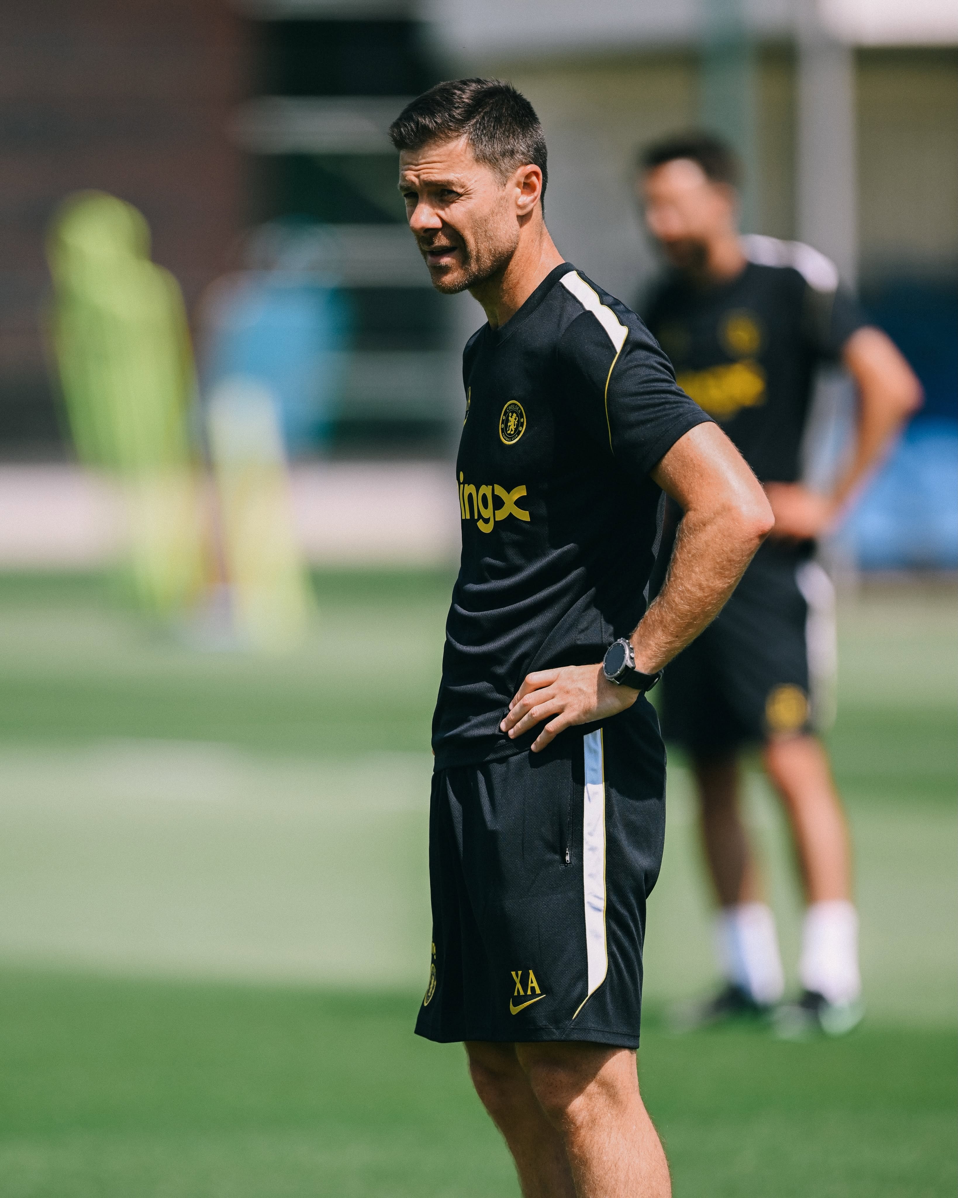 chelsea,  đồng hồ,  Xabi Alonso ảnh 4