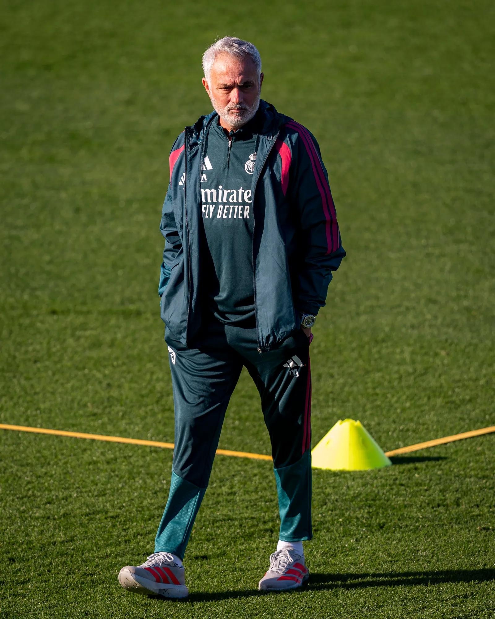 Mourinho, giày ảnh 1 Mourinho, giày ảnh 1