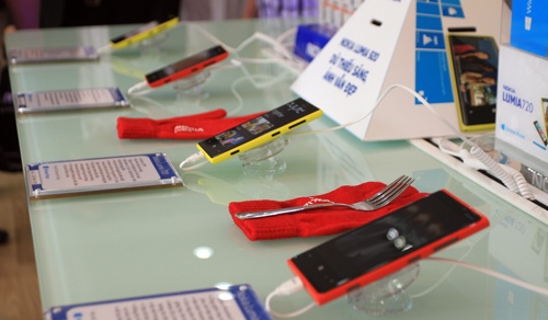 Nokia va Windows Phone thang lon tren thi truong smartphone hinh anh