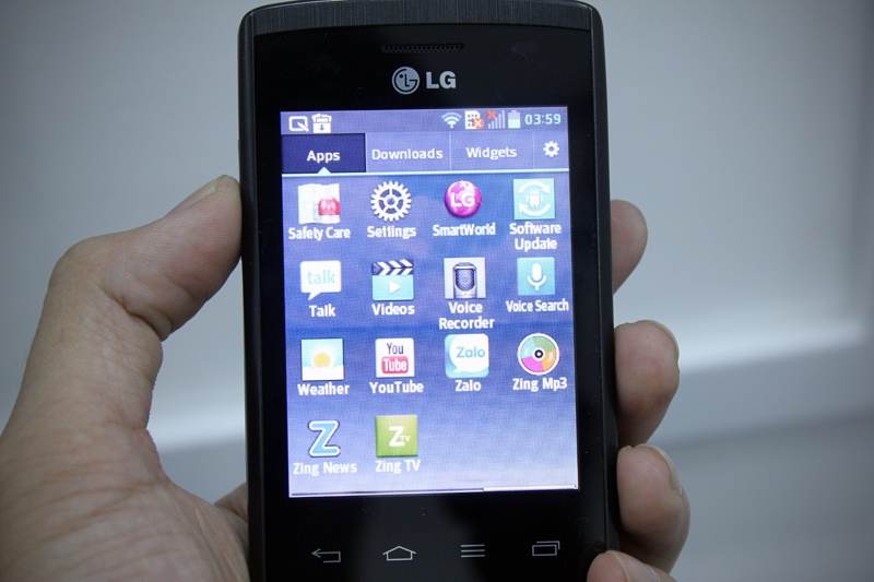 Smartphone Android 4.1 'khong the re hon' cua LG ve VN hinh anh