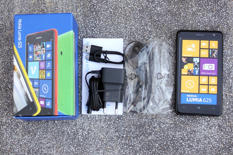 Dap hop Lumia 625 chinh hang, man hinh lon nhat cua Nokia hinh anh