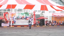 Bieu dien mo to mao hiem tai Sai Gon hinh anh