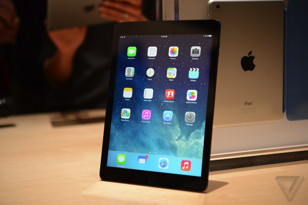 Anh thuc te iPad Air - tablet co lon mong, nhe nhat the gioi hinh anh