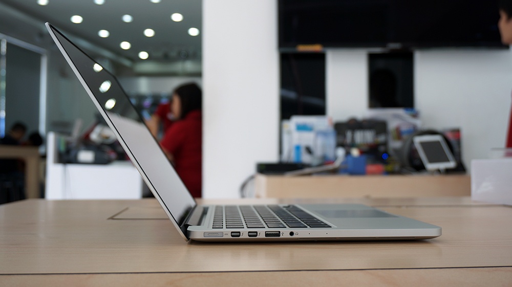 MacBook Pro 2013 ve Viet Nam gia 29,9 trieu dong hinh anh