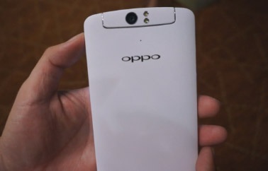 Video trai nghiem tinh nang cam ung mat lung cua Oppo N1 hinh anh