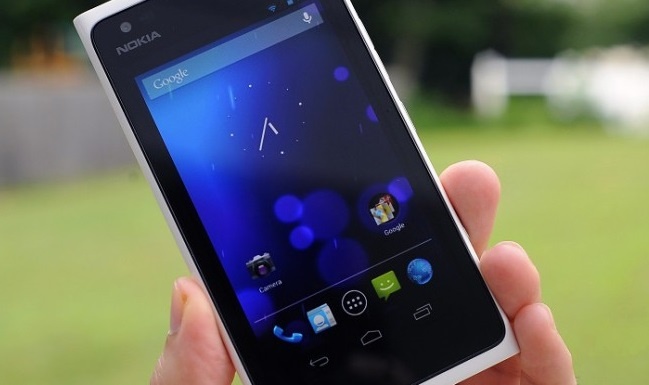 Blog 21h: Nokia san xuat de Android gia re, Apple se khai tu hinh anh