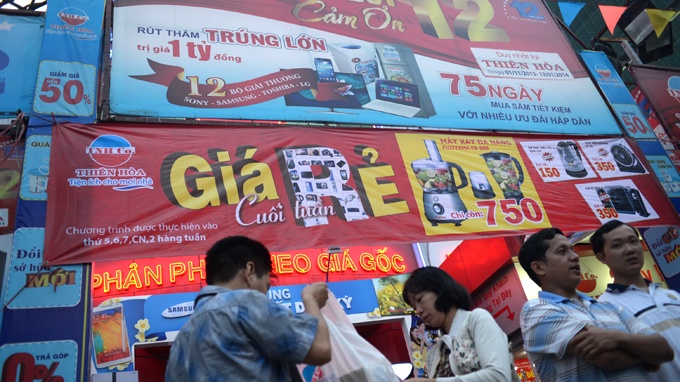 Hang dien may khuyen mai, gia co thuc re? hinh anh