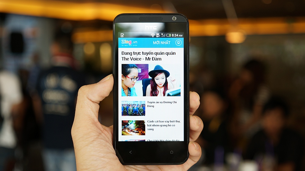 Anh va video thuc te HTC Desire 300 chinh hang gia 4,9 trieu hinh anh