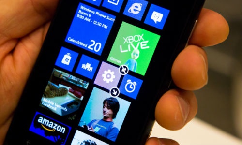 Blog 21h: Sony se san xuat dien thoai Windows Phone hinh anh