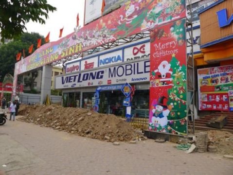 Sieu thi dien may thoi…kho song hinh anh