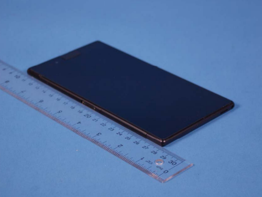 Sony Xperia Z Ultra ban Wi-Fi lo anh thuc te hinh anh