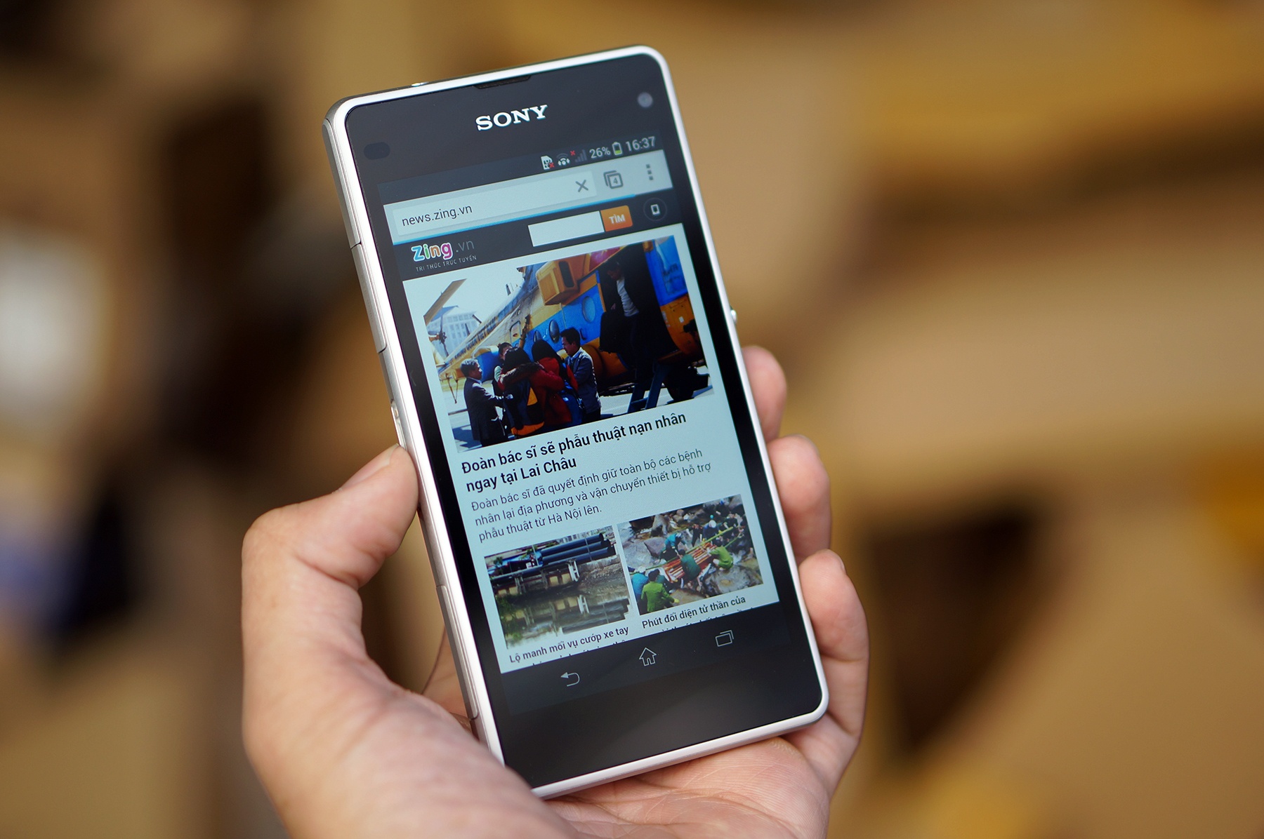 Sony Xperia Z1 Compact ve Sai Gon voi gia 11 trieu hinh anh