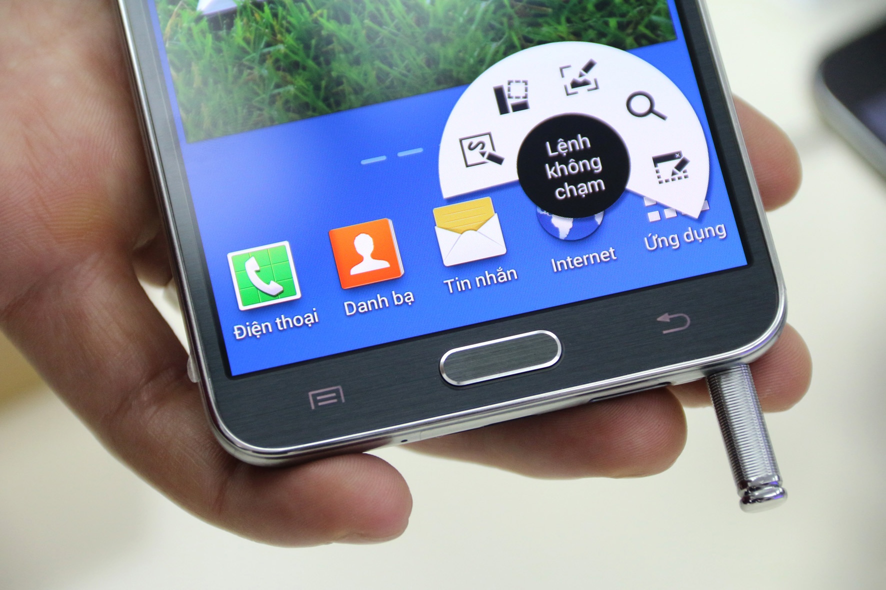 Dap hop phien ban Galaxy Note 3 gia thap o VN hinh anh