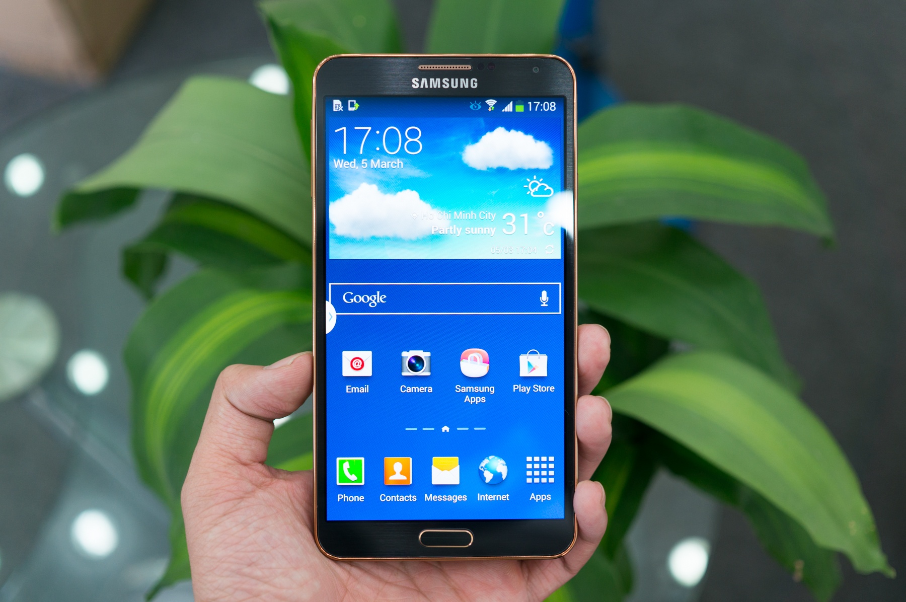 Mo hop Galaxy Note 3 vien vang gia 13,5 trieu tai Viet Nam hinh anh