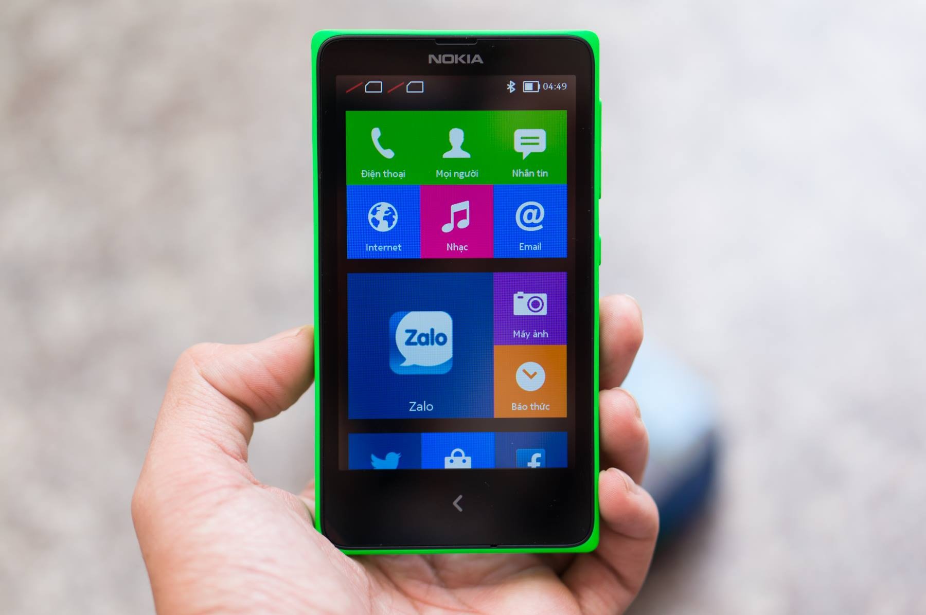 Mo hop Nokia X chay Android dau tien tai VN hinh anh
