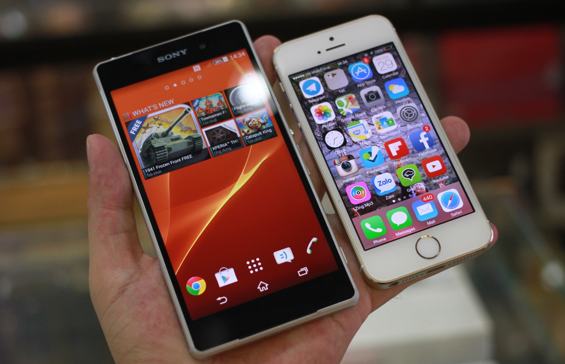 iPhone 5S so dang Sony Xperia Z2 hinh anh