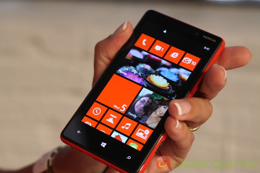 Lumia 920 con 4,9 trieu va 3310 41 MP hot ngay Ca thang tu hinh anh