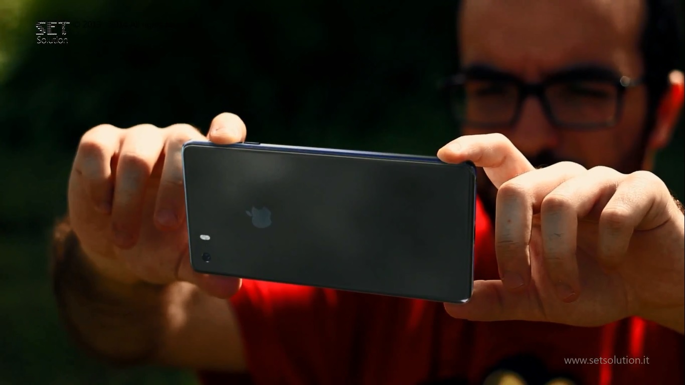 Video mo phong quang cao iPhone 6 man hinh sieu rong hinh anh