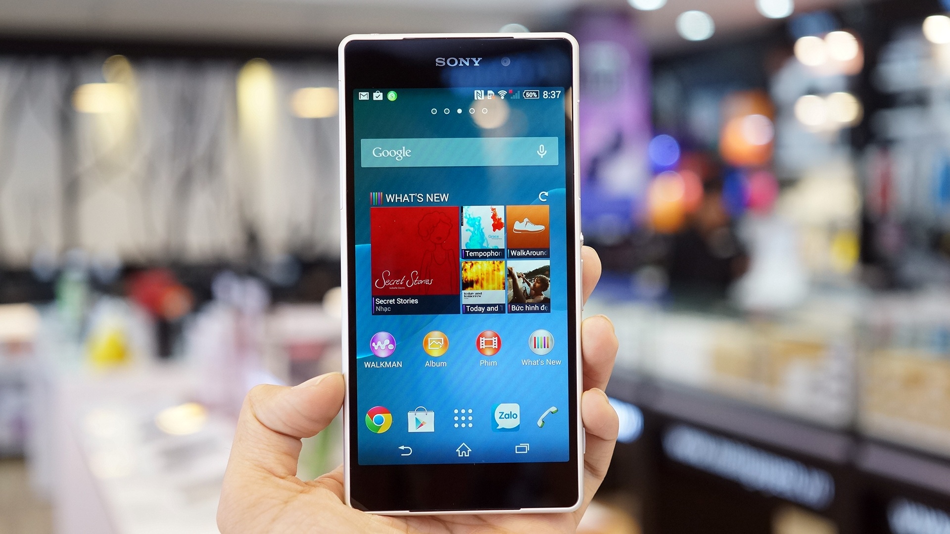 Mo hop Sony Xperia Z2 chinh hang vua len ke gia 16,9 trieu hinh anh