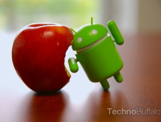 Apple và Google tạm xóa bỏ những vụ kiện pháp lý.