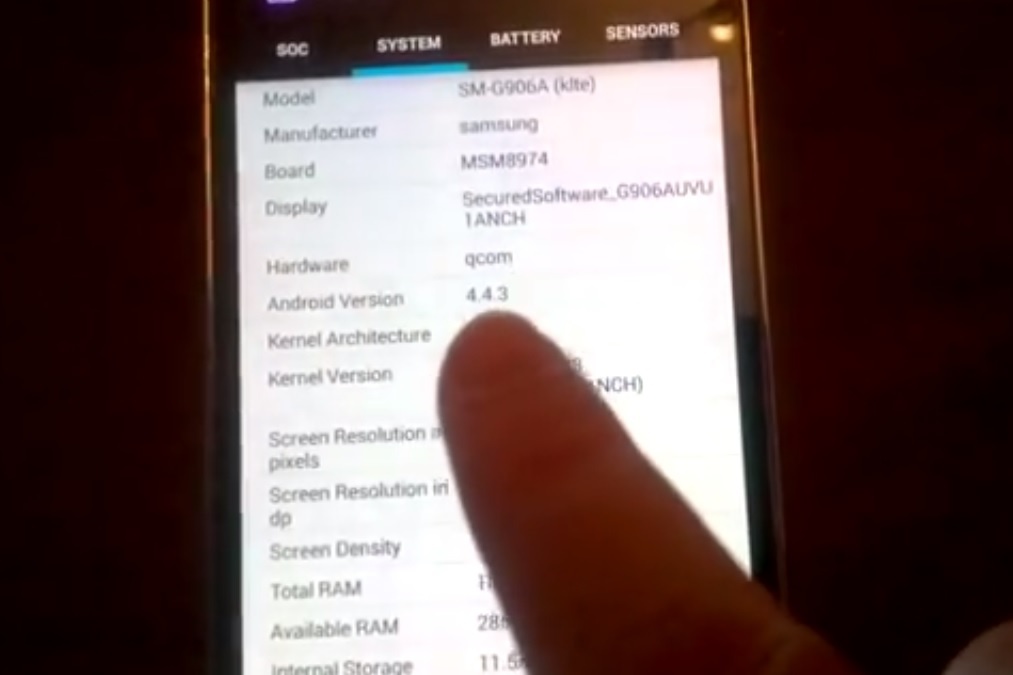 Phien ban vo kim loai cua Galaxy S5 ro ri video thuc te hinh anh