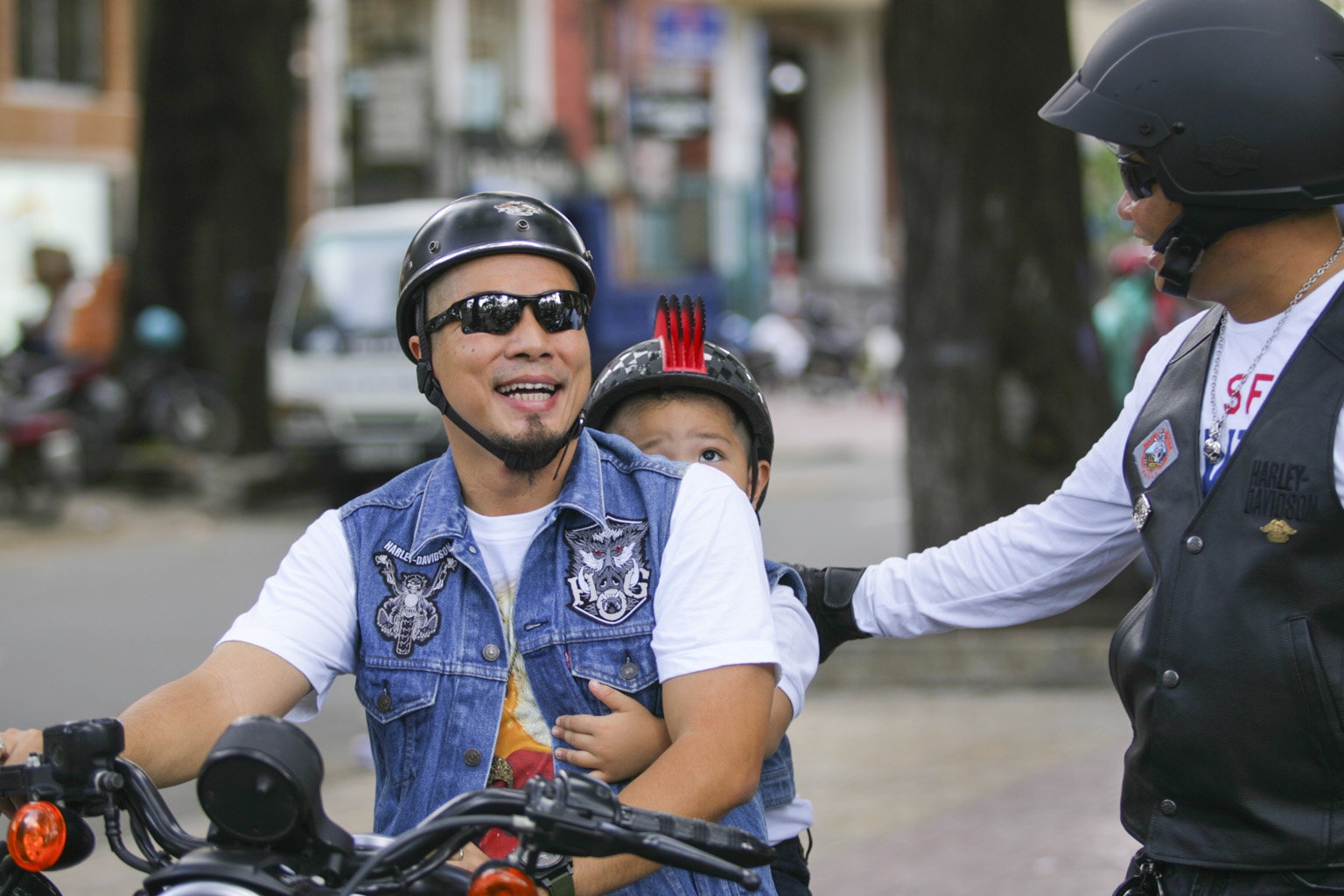 Tận dụng khoảng thời gian nghỉ cuối tuần, nhiều thành viên trong CLB mô tô này thường xuyên tổ chức các buổi biểu diễn để trao đổi, học tập kinh nghiệm khi sử dụng dòng xe này.