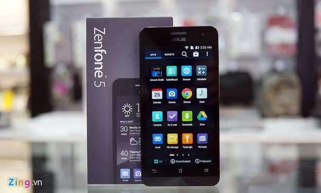 Zenfone 5 so ke iPhone 5S tren BXH smartphone thang 6 hinh anh