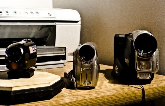 10 thiet bi dan bi xoa so boi smartphone hinh anh