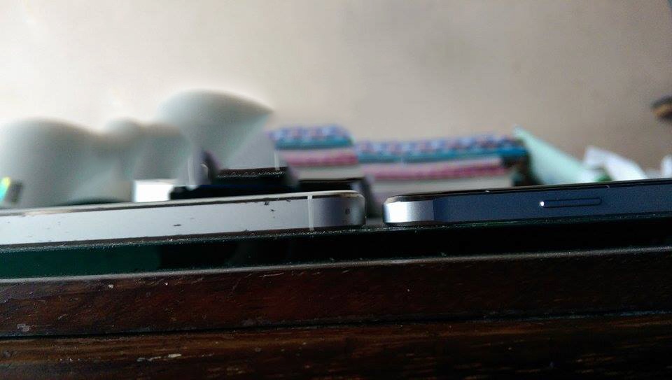 Galaxy Alpha kim loai mong hon iPhone 5S cua Samsung lo dien hinh anh