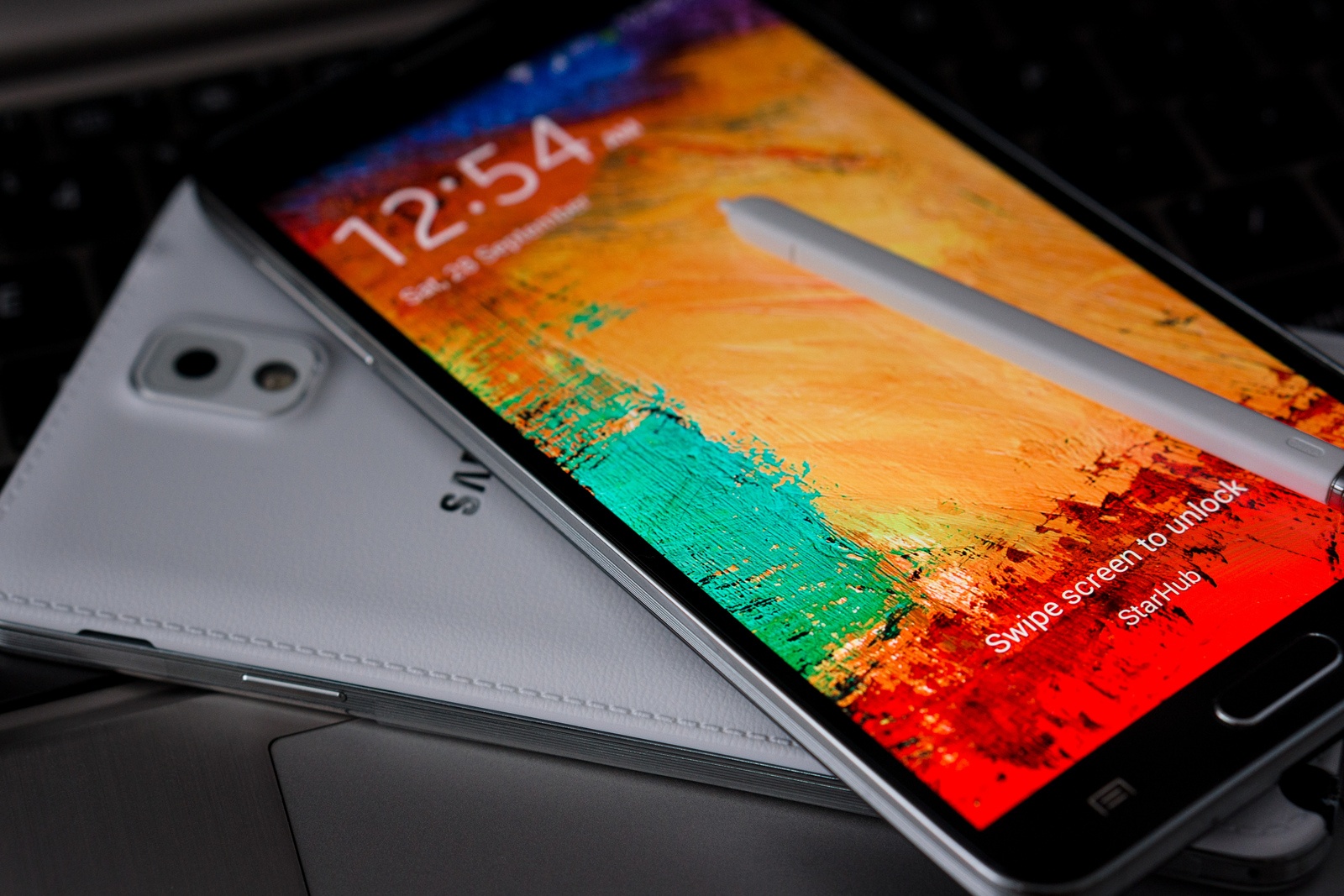 Galaxy Note 3 giam gia mot trieu dong, cho Galaxy Note 4 hinh anh