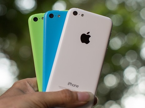 iPhone 5C gia 4,5 trieu dong tran ve VN hinh anh