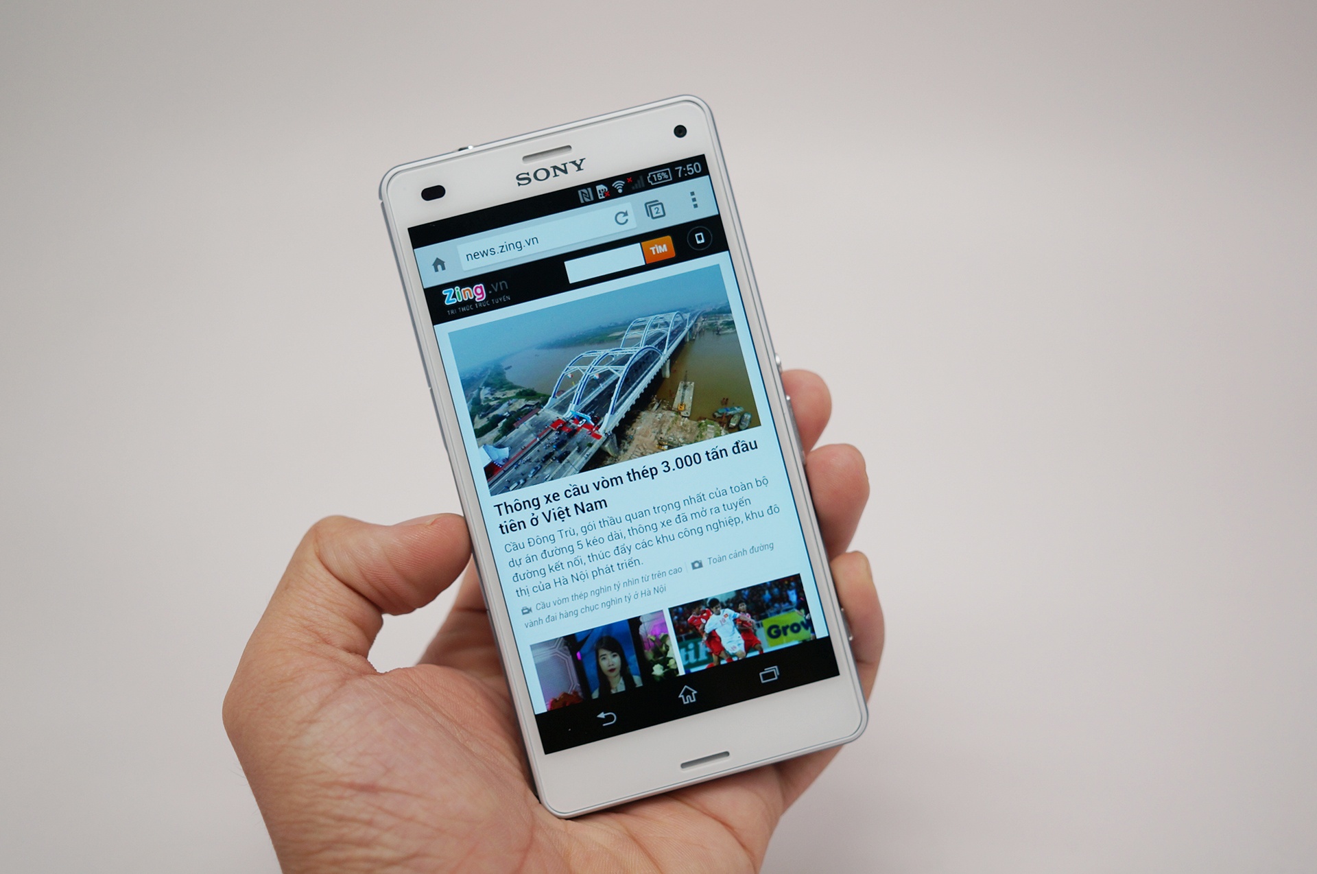 Mo hop Sony Xperia Z3 compact gia 14 trieu dong vua len ke hinh anh