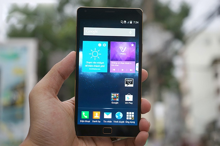 Hai so phan cua Pantech Vega Iron 2 tai Viet Nam hinh anh