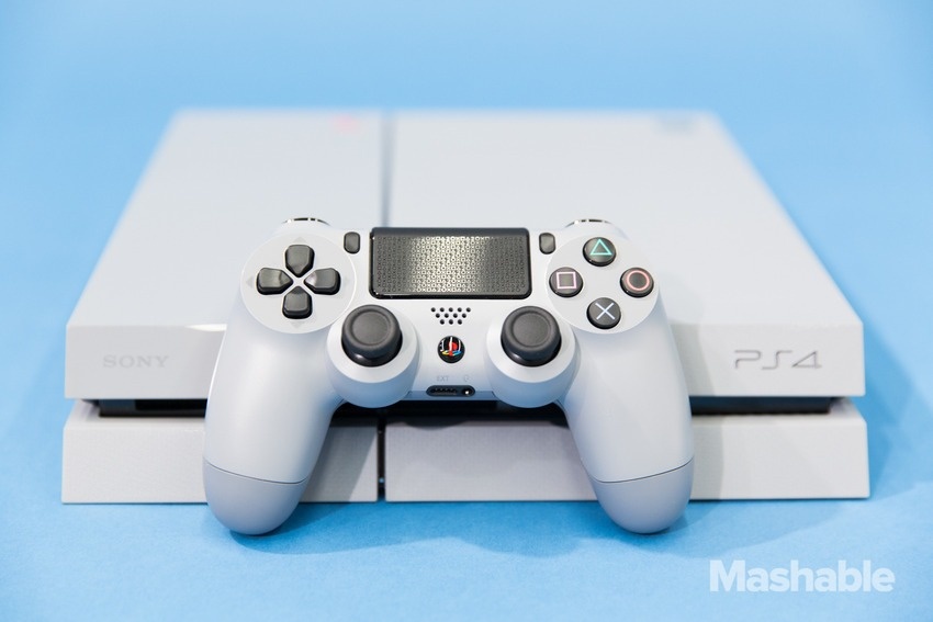 Ngam mau PlayStation 4 phien ban hiem tuyet dep tu Sony hinh anh