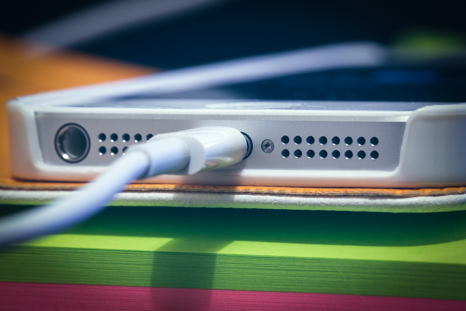 6 thao tac khong the bo qua khi chon mua iPhone cu hinh anh