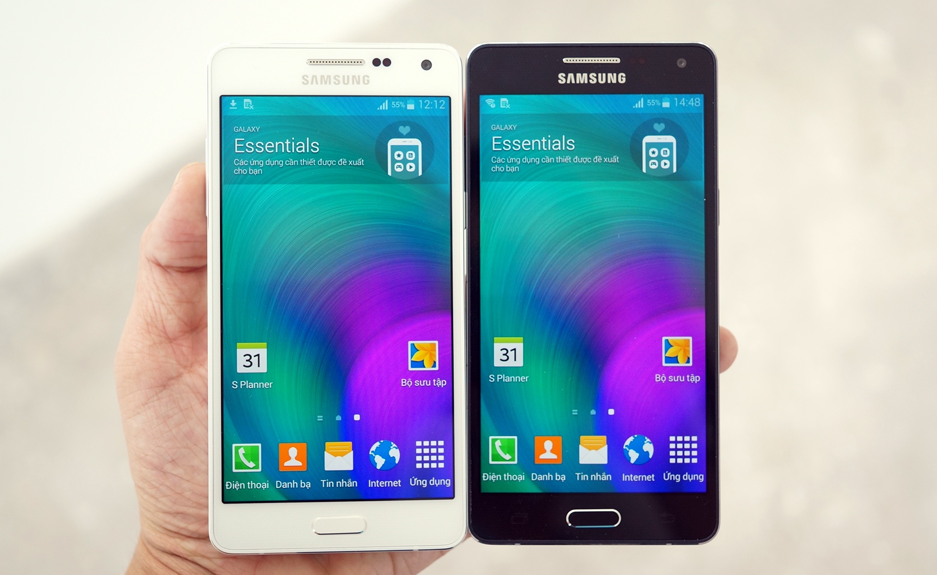 Mo hop Galaxy A5 kim loai nguyen khoi gia 8,9 trieu tai VN hinh anh