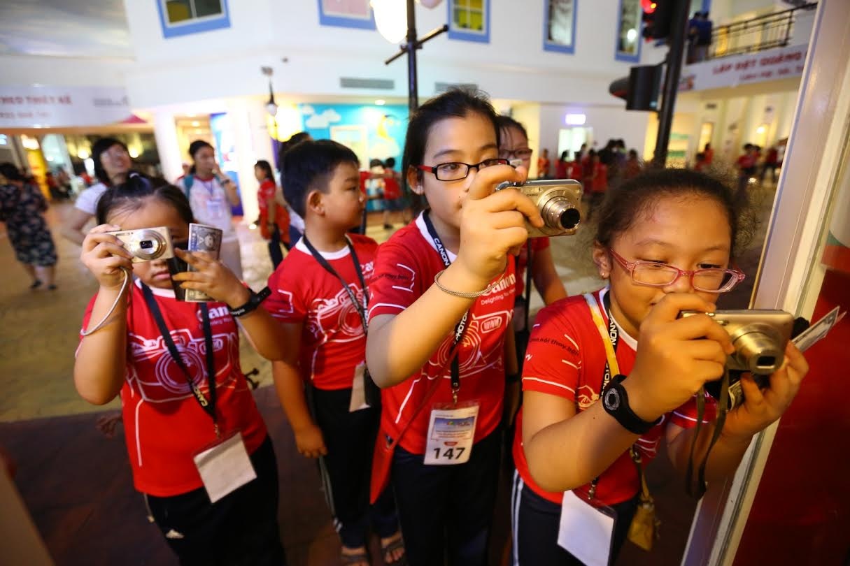 Thieu nhi tranh tai sang tac anh nhanh tai TP HCM hinh anh