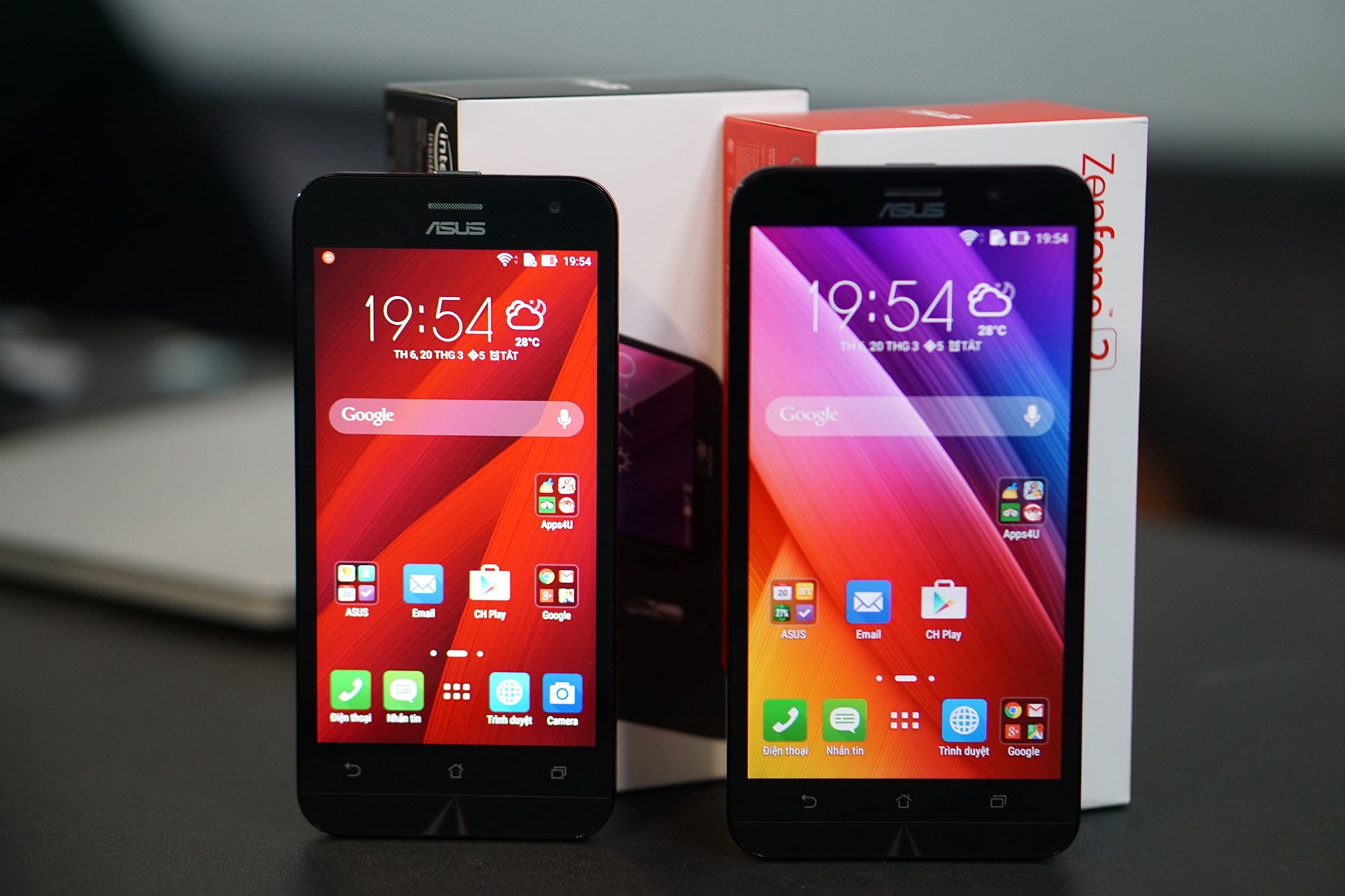 Zenfone 2 duoc de gia 4,5 trieu tai VN, ban tu 15/5 hinh anh