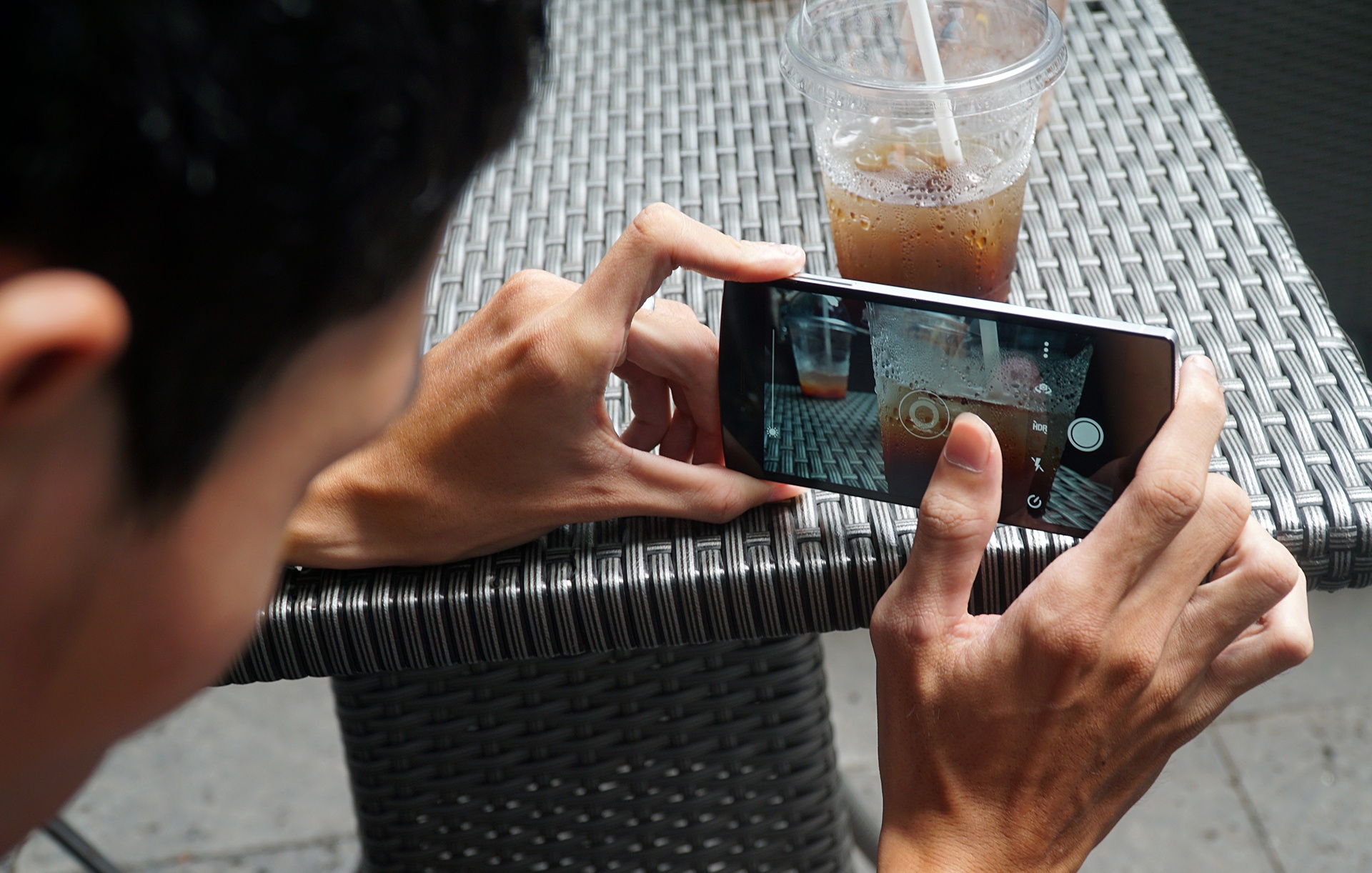 'Bkav nen xin loi khach dat mua Bphone' hinh anh