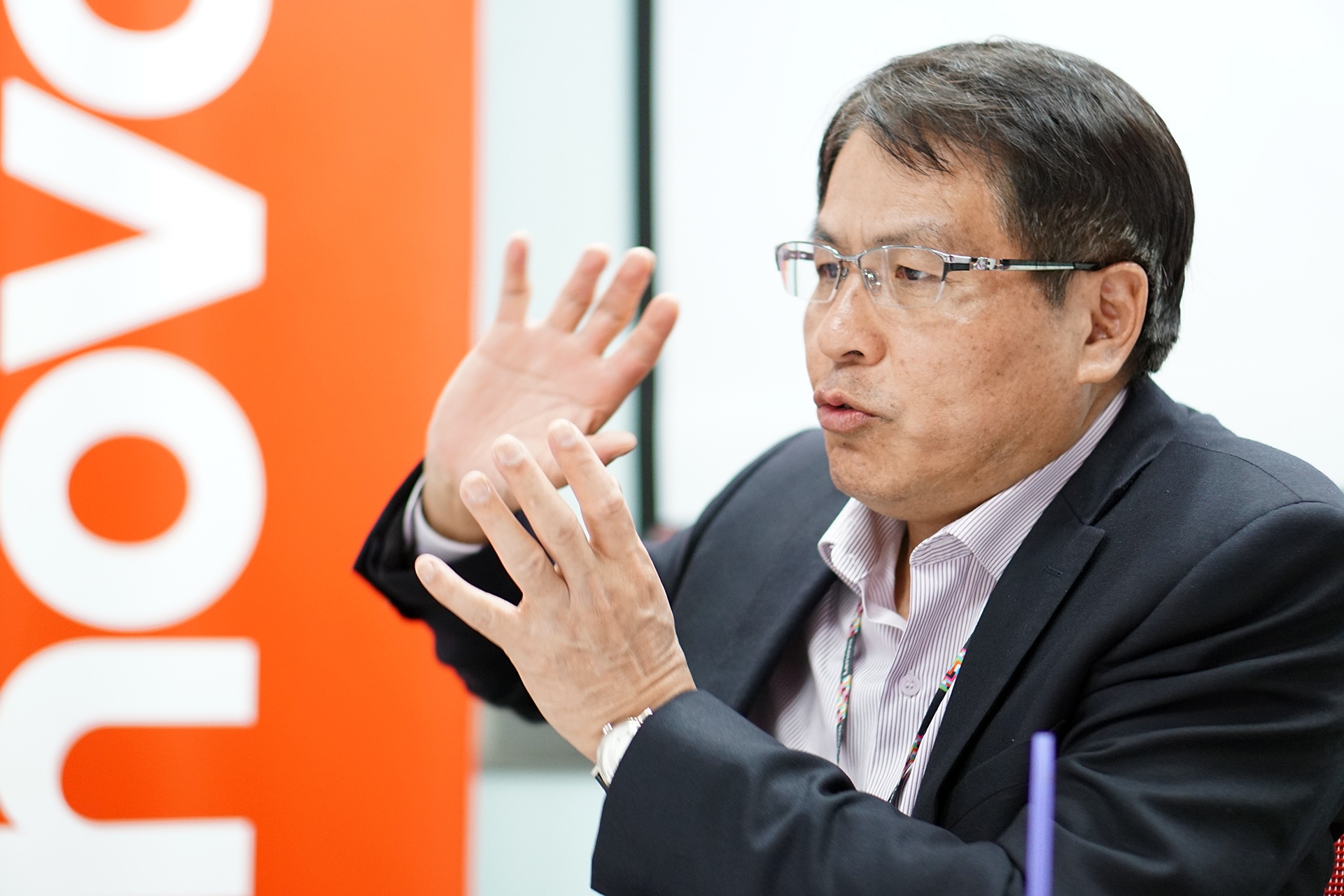 Lenovo co the cung cap may chu cho Chinh phu dien tu VN hinh anh