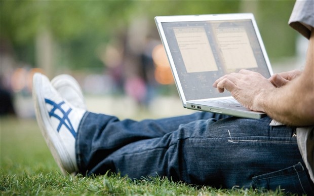 Tiep xuc voi Wi-Fi nhieu, lieu co bi ung thu? hinh anh