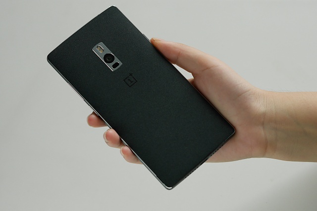 Video gioi thieu OnePlus 2 hinh anh