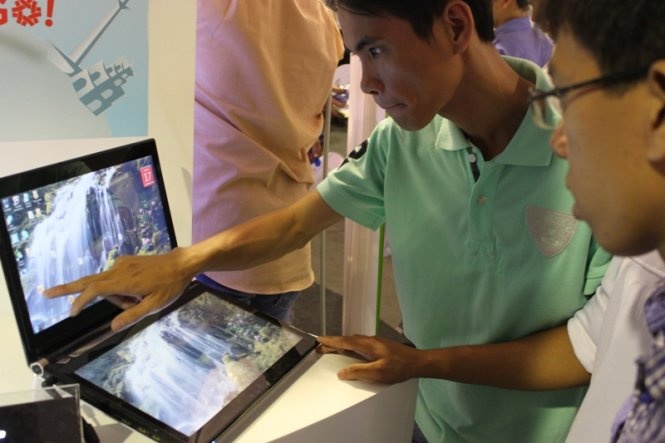 Cach chon may tinh moi cho mua tuu truong hinh anh