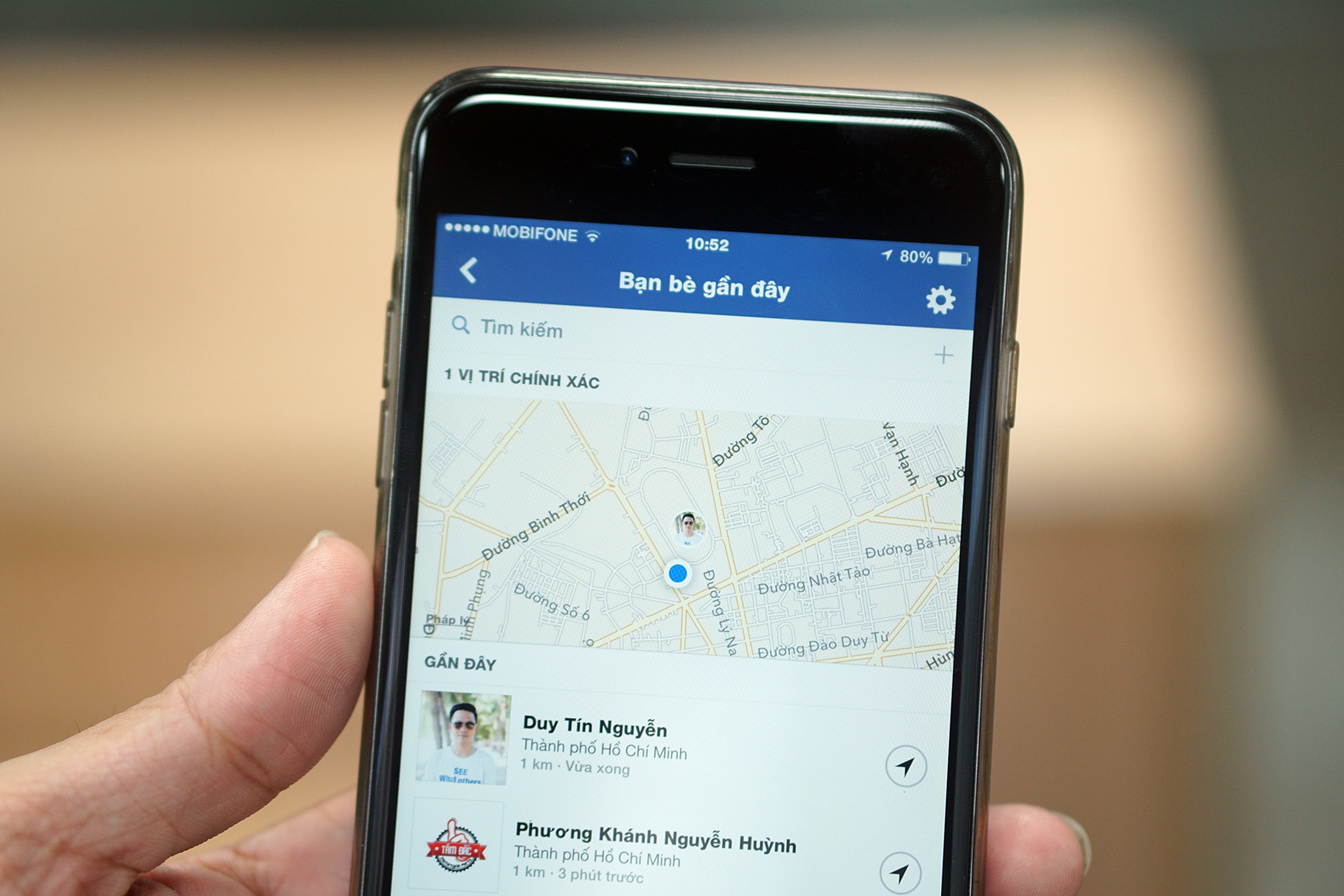 Facebook them tinh nang tim ban quanh day hinh anh