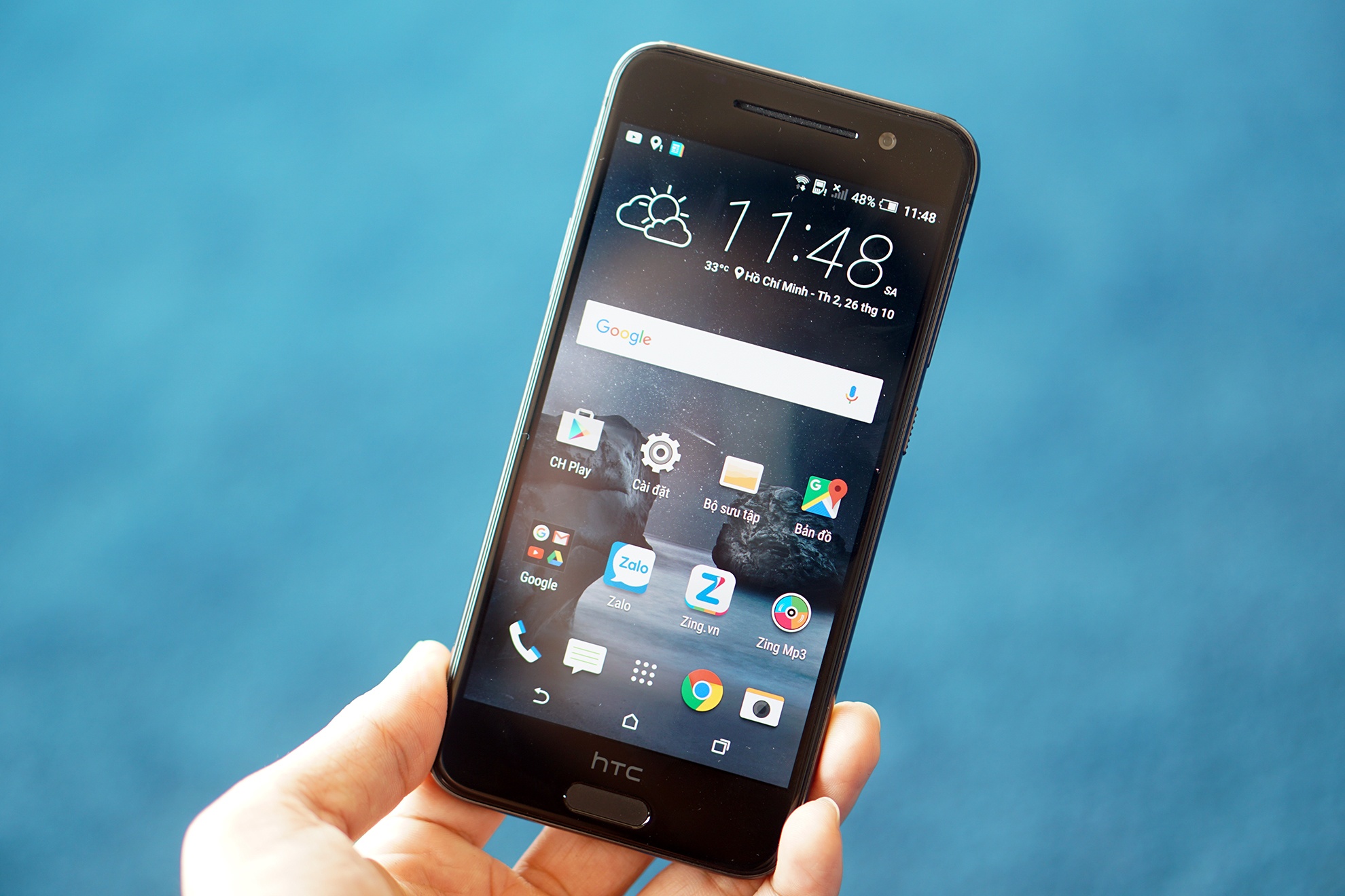 Loat smartphone dang chu y len ke thang 11 hinh anh