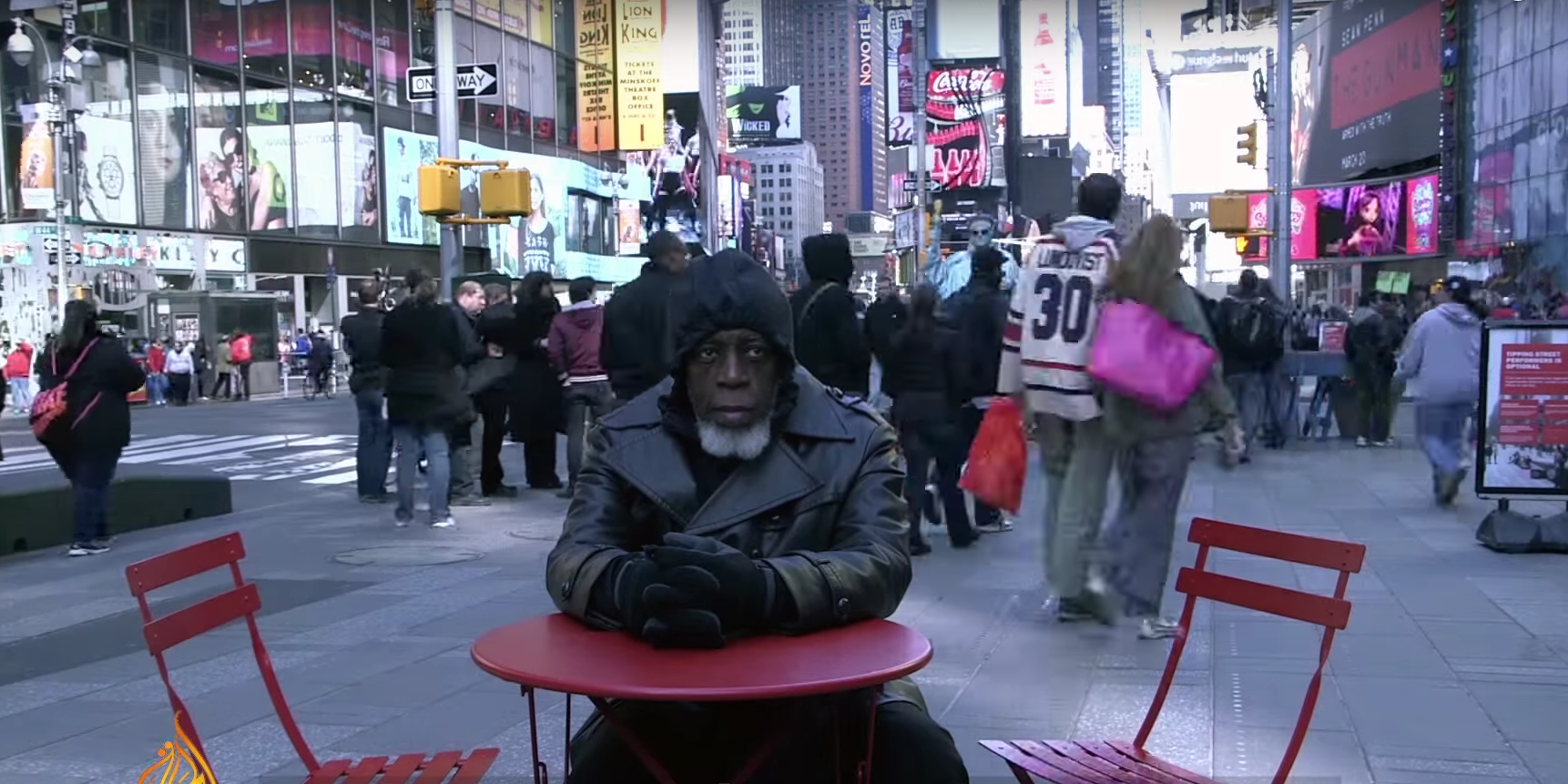 Doi mat voi cuoc song hien dai sau 44 nam ngoi tu hinh anh